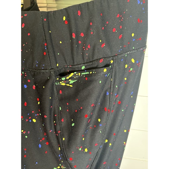 LIVI Active Capri Leggings Women's Plus Size 34/36 Splatter Print EUC - Picture 6 of 8